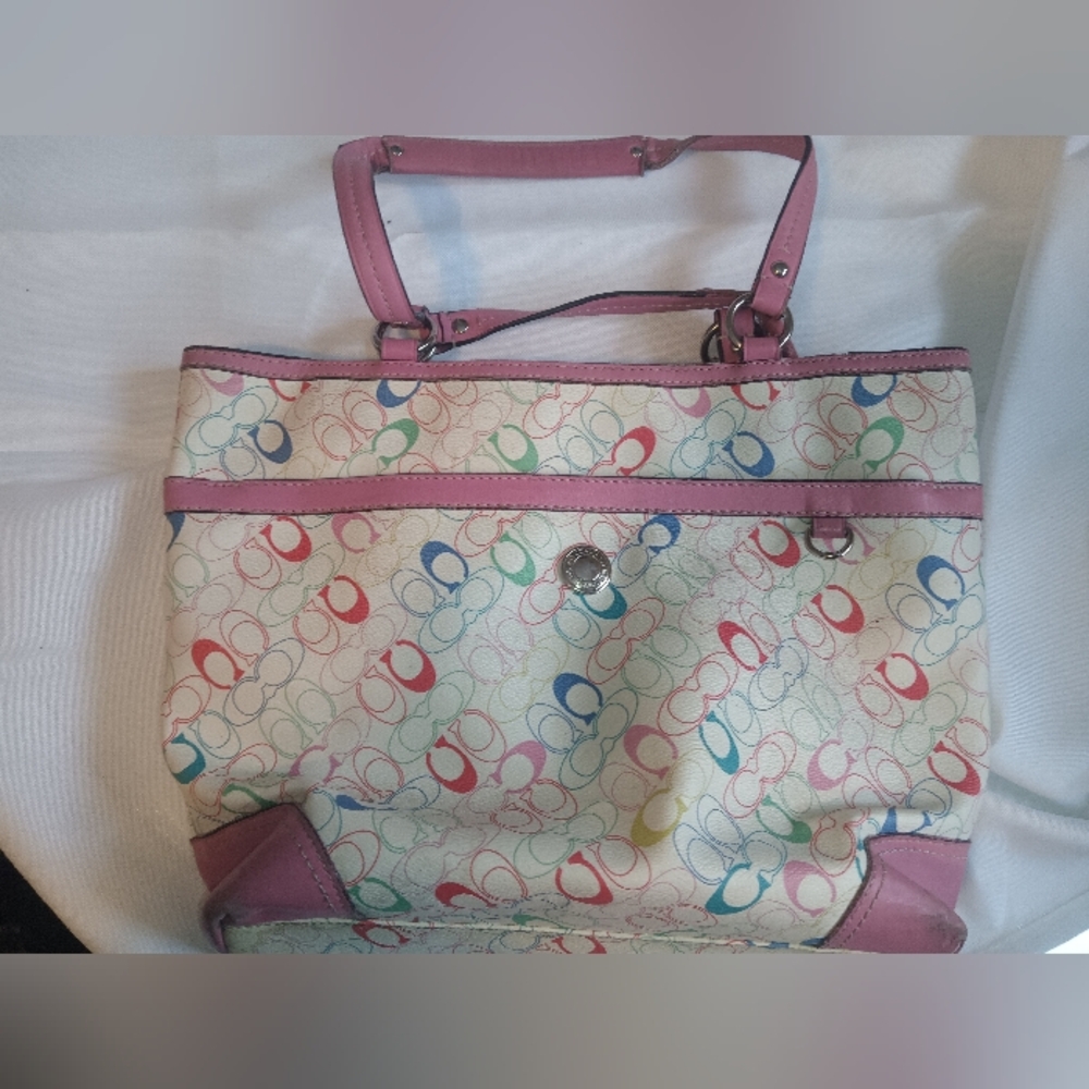 Authentic Coach Women's Signature Bag